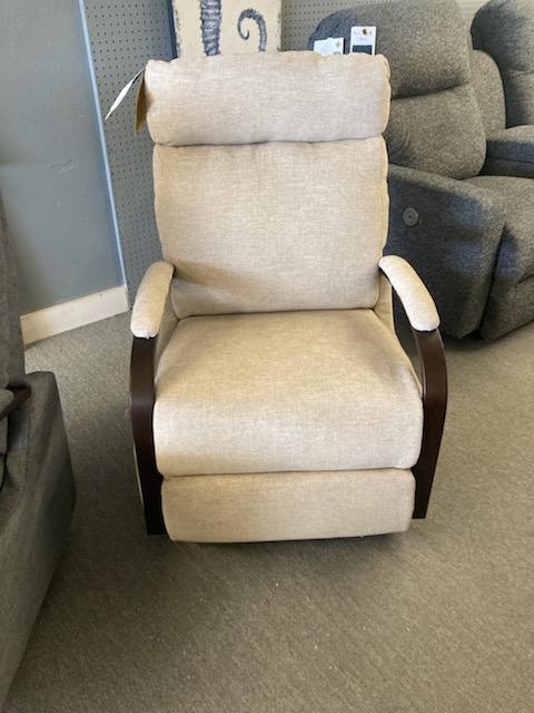 7N67 Kenetix Rocker Recliner - Cox Furniture and Flooring