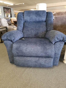 Gigantor recliner store