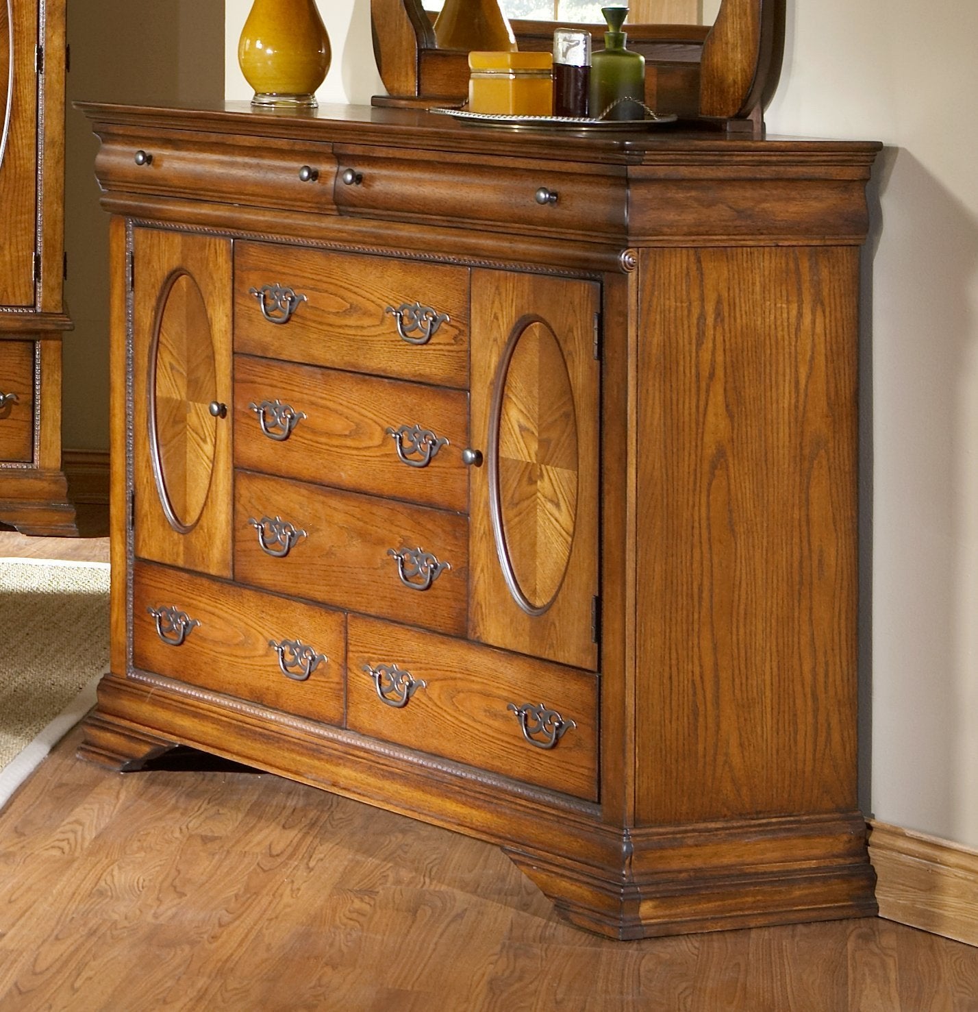 Shenandoah Bureau - Cox Furniture and Flooring